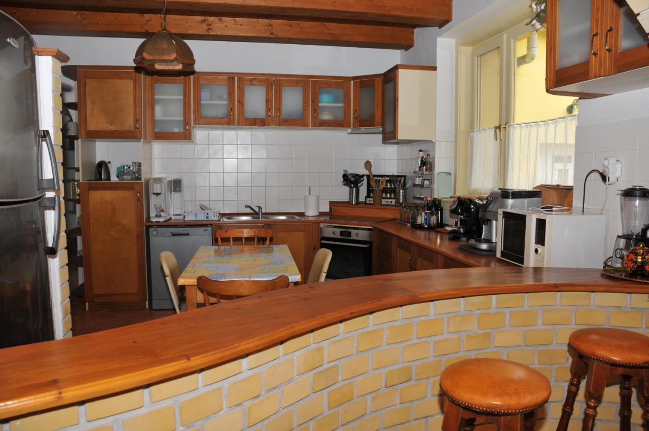 Bed and Breakfast Casa Napsugar Panzio Apostag Екстер'єр фото
